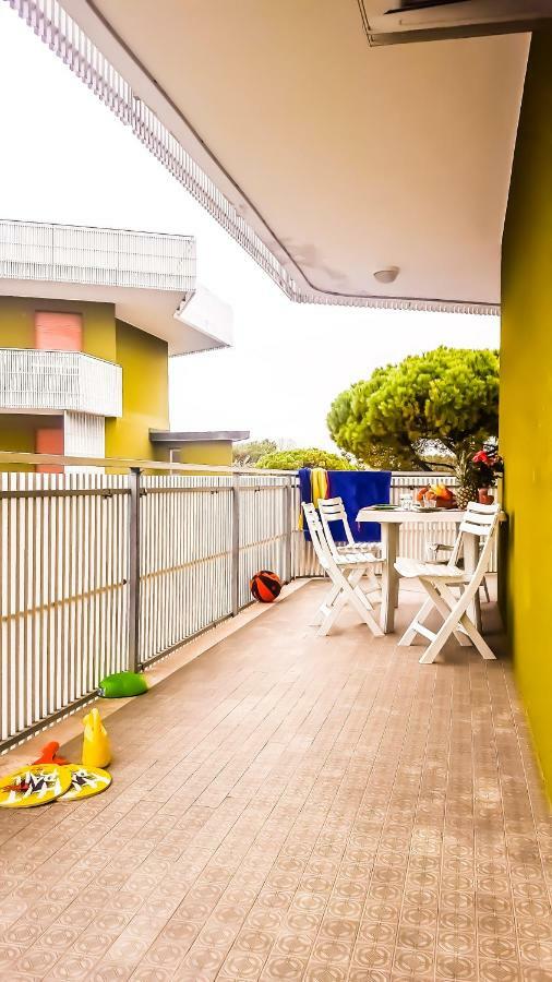 Condominio Moschettieri Bibione Exterior foto